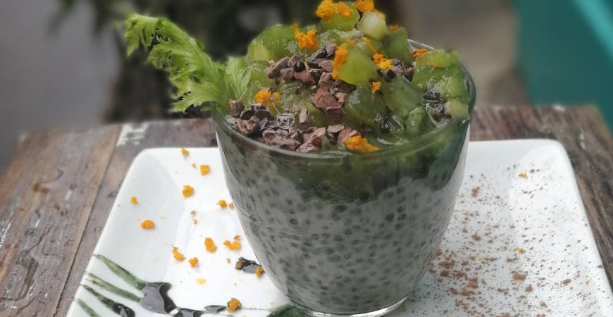 Recette vegan de pudding de chia à base de klamath par Sol Semilla