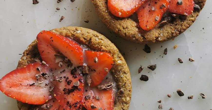 Tartelettes aux fraises à la crème d’açaï